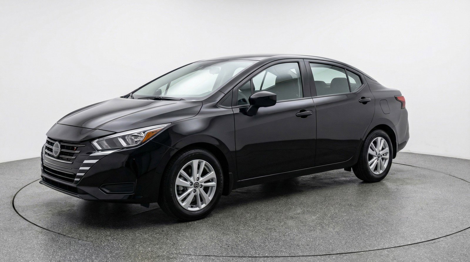 Used 2025 Nissan Versa SV FWD image 3