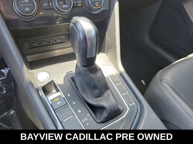 Used 2020 Volkswagen Tiguan SE FWD image 22