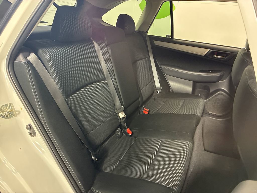Used 2017 Subaru Outback 2.5i Premium image 28