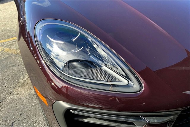 New 2026 Porsche Macan S image 18