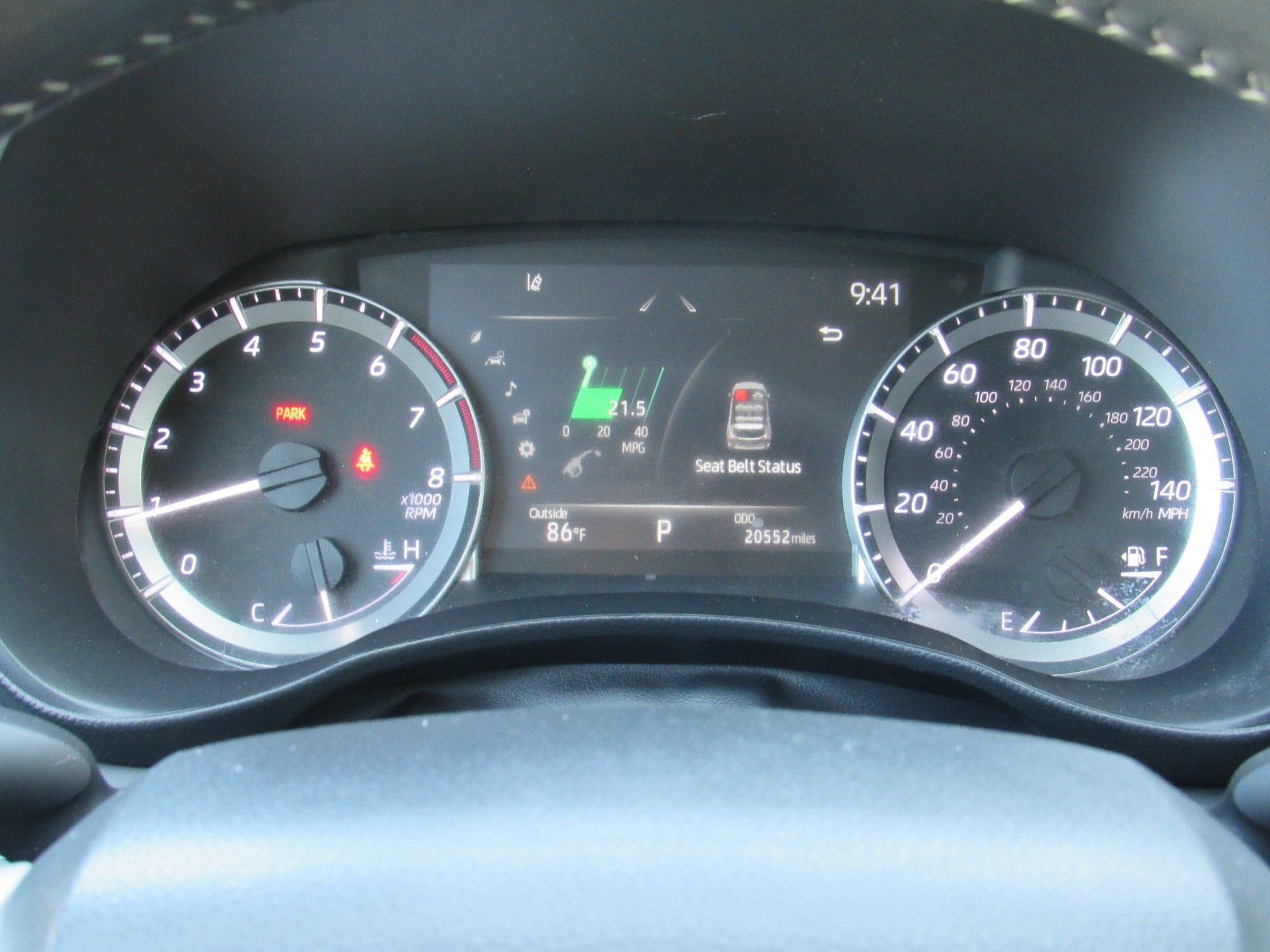 Used 2023 Toyota Highlander LE FWD image 18