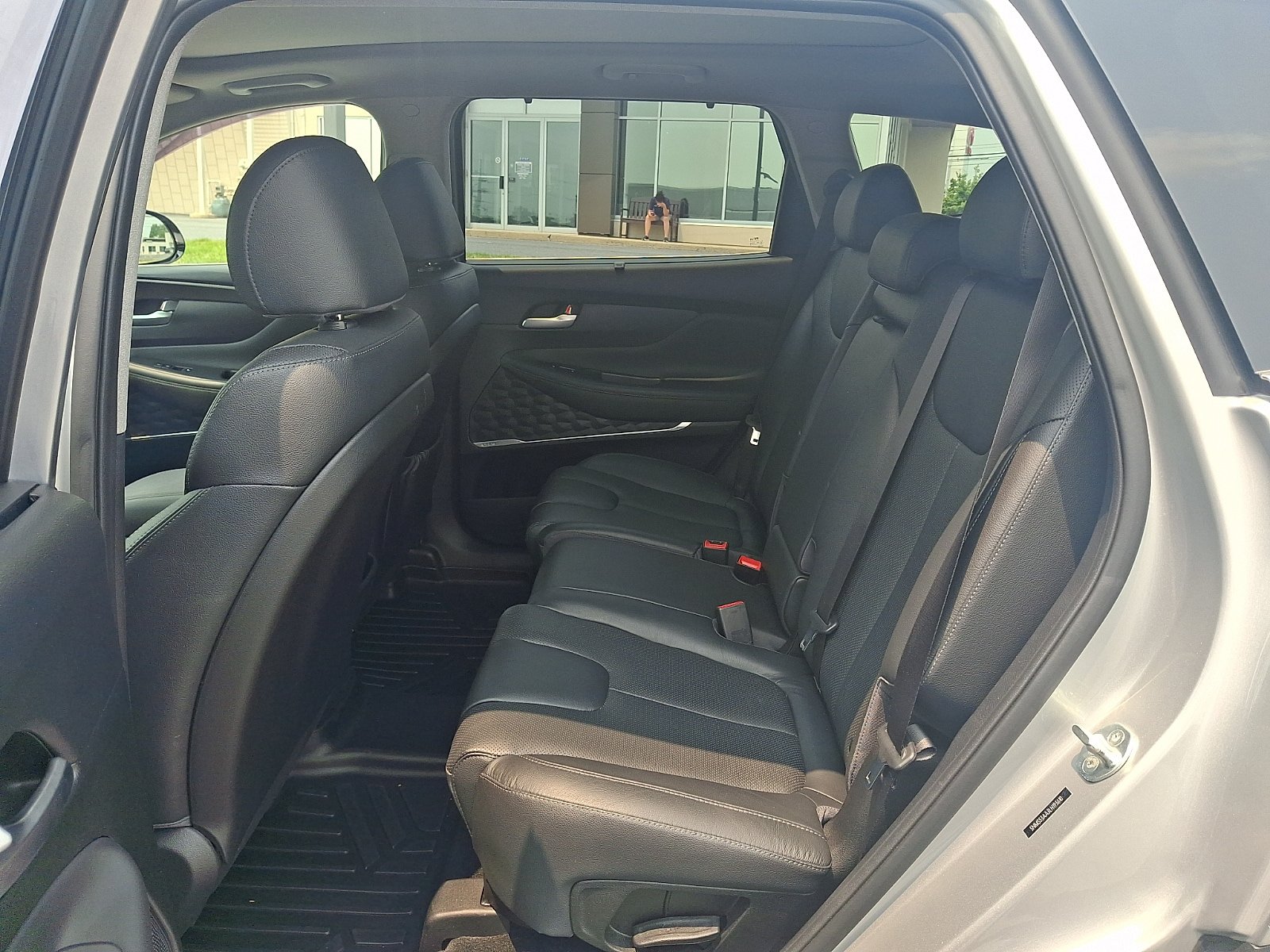Used 2020 Hyundai Santa Fe Limited FWD image 11