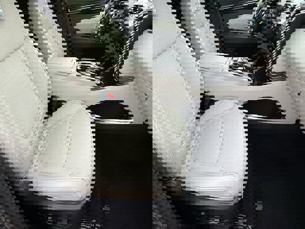 Used 2023 Hyundai Tucson Limited image 10