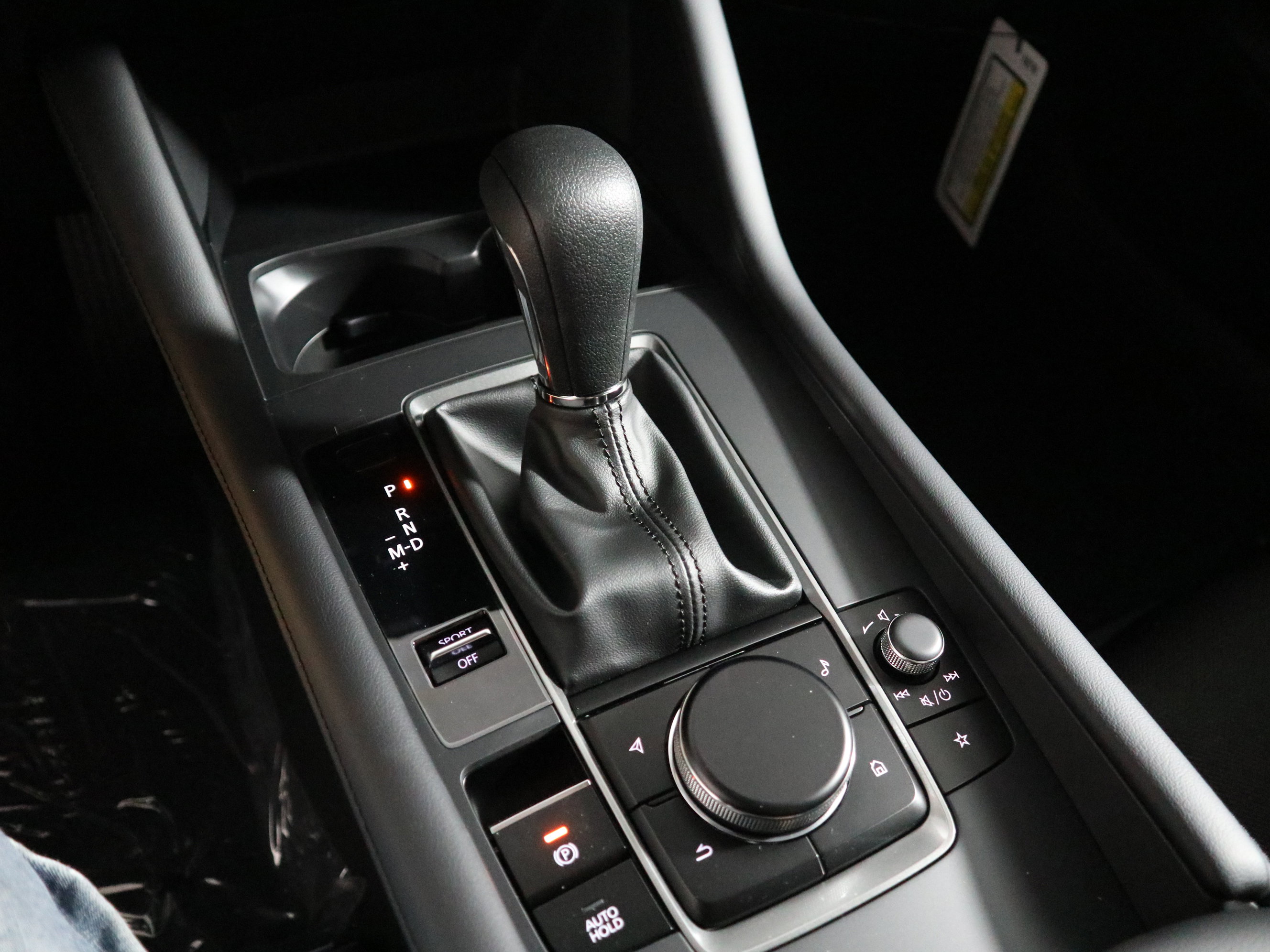 New 2026 MAZDA MAZDA3 s FWD image 19