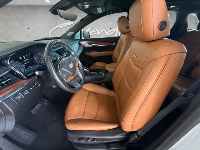 Used 2023 Cadillac XT5 Premium Luxury w/ Technology Package FWD image 19