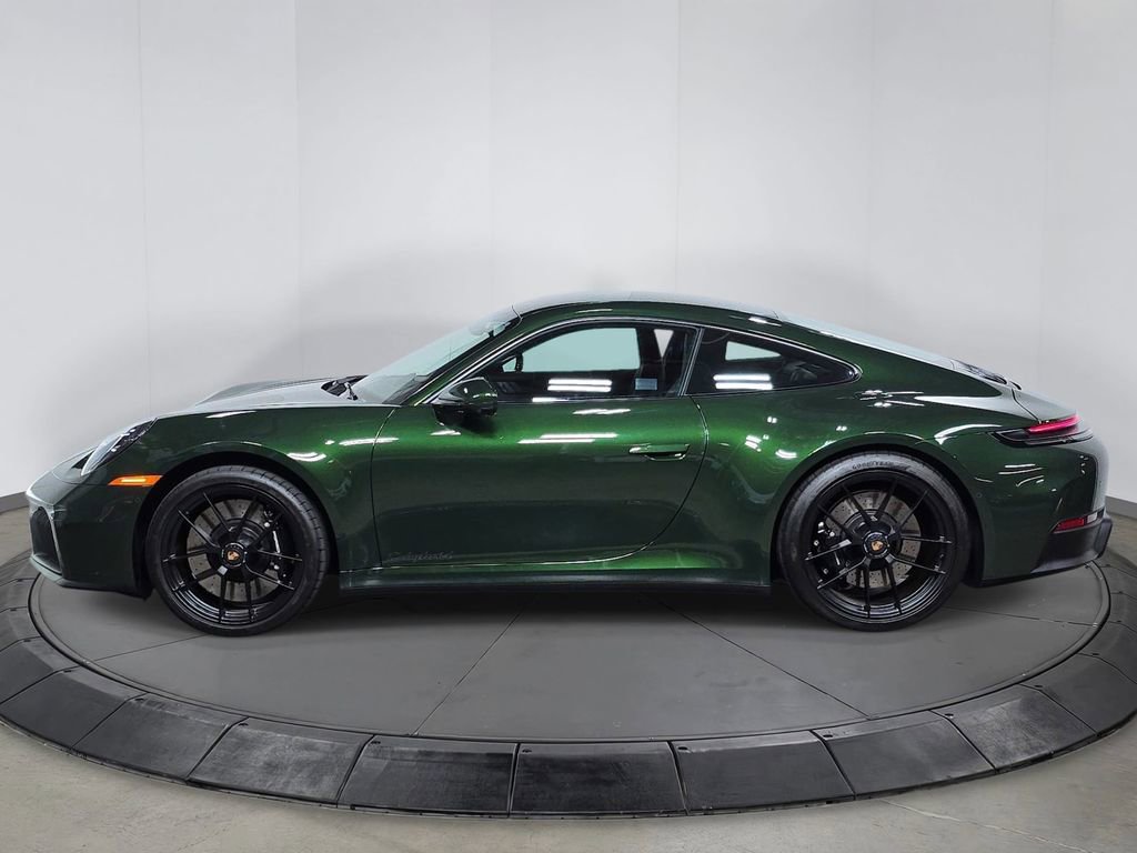 Certified 2026 Porsche 911 Carrera GTS RWD image 2