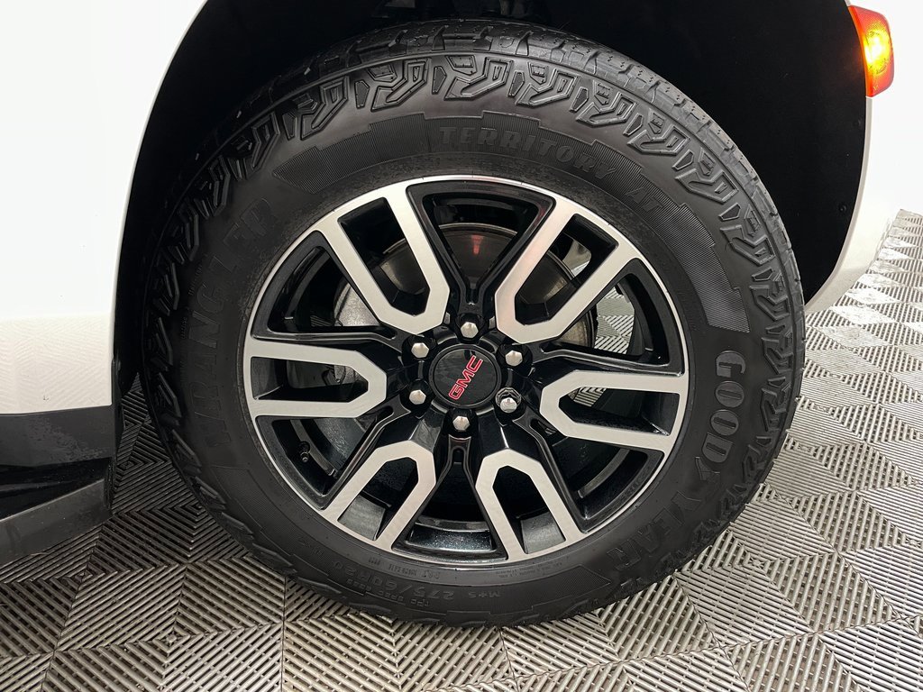 Used 2023 GMC Yukon XL AT4 w/ Max Trailering Package image 58