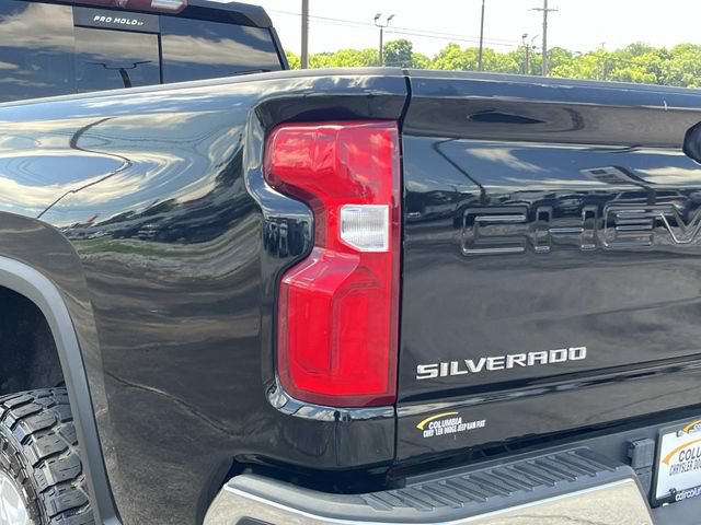 Used 2020 Chevrolet Silverado 3500 LTZ w/ LTZ Plus Package AWD/4WD image 15