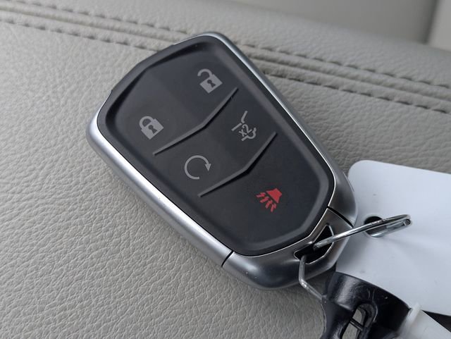Certified 2023 Cadillac XT4 Luxury FWD image 31