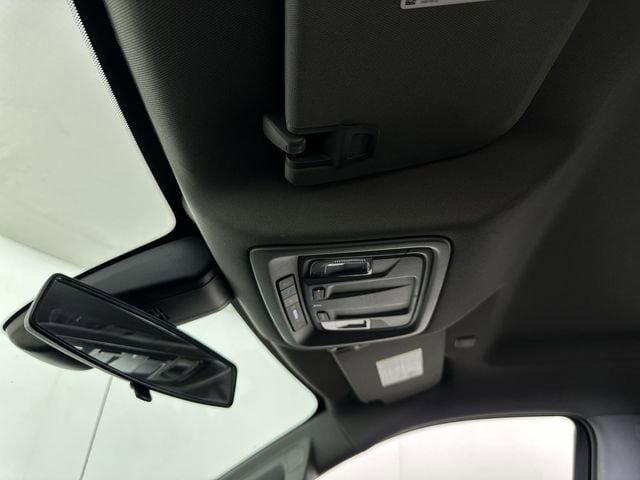 Used 2022 Chevrolet Silverado 1500 Custom Trail Boss w/ Safety Confidence Package AWD/4WD image 19