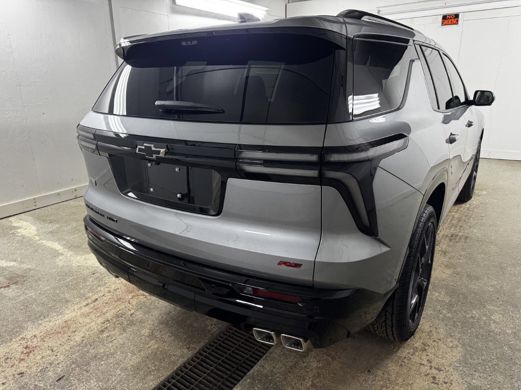 New 2026 Chevrolet Traverse RS image 9