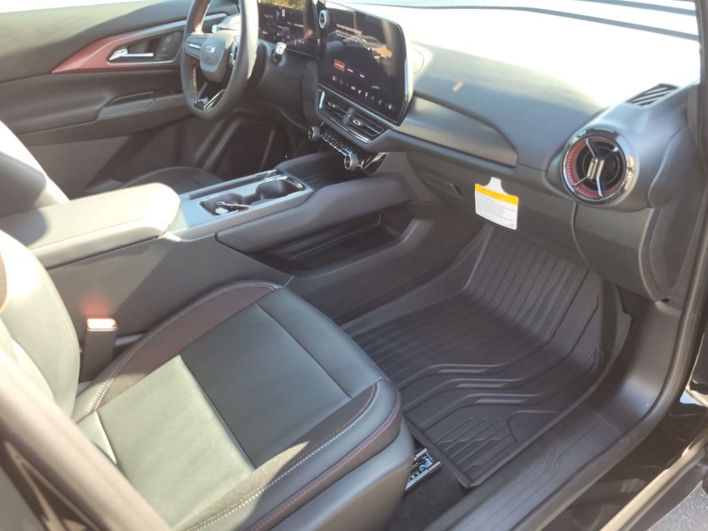 New 2026 Chevrolet Equinox EV RS image 29