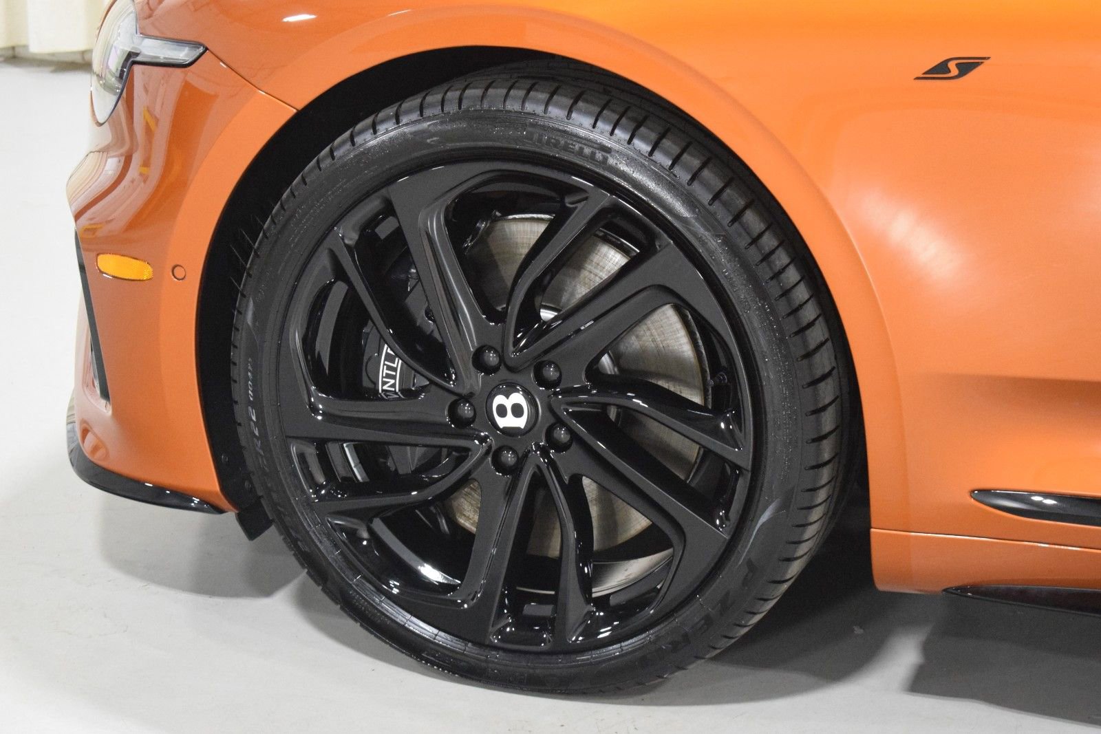 New 2026 Bentley Continental GTC AWD/4WD image 17