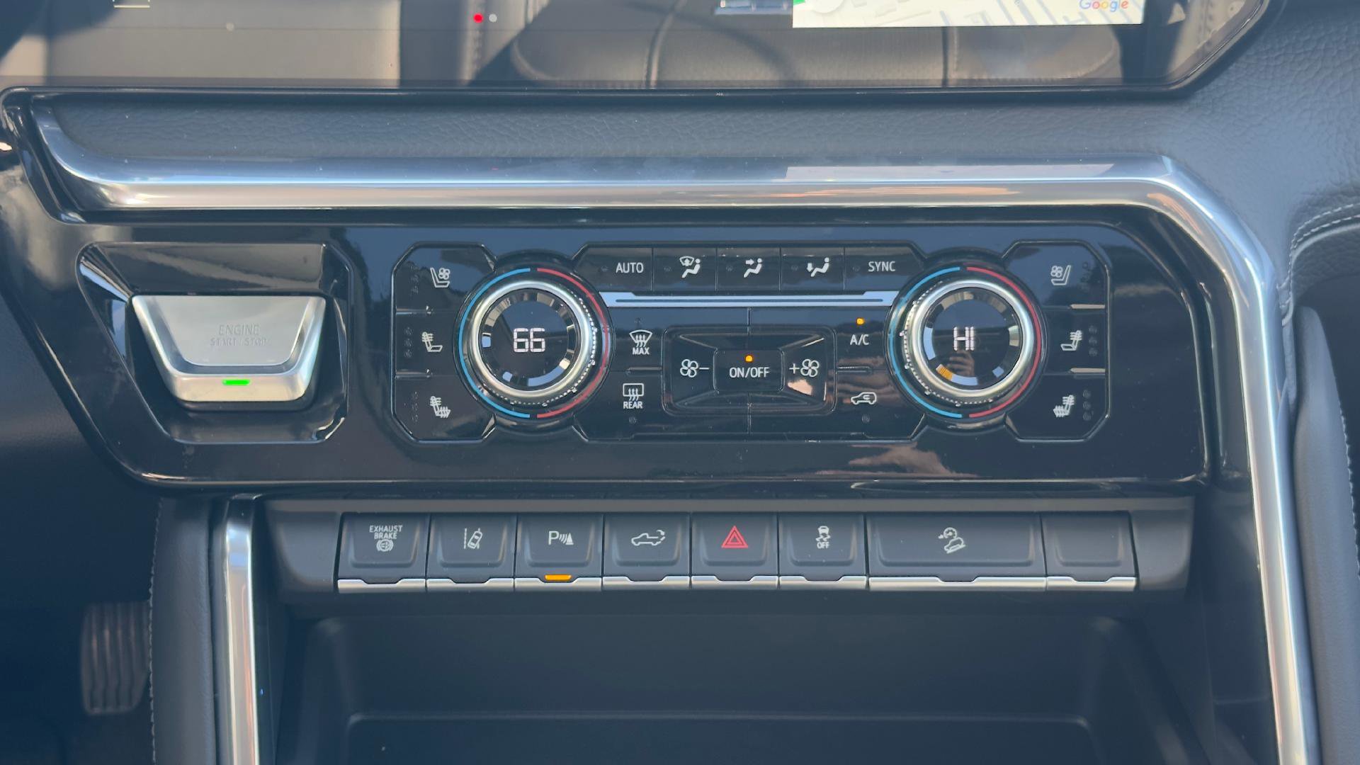New 2026 GMC Sierra 2500 Denali w/ Denali Reserve Package image 14