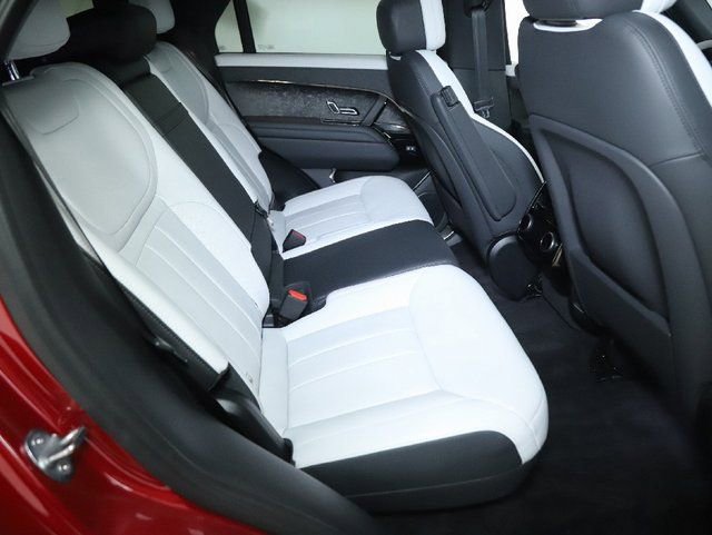 Used 2023 Land Rover Range Rover Sport SE Dynamic image 30