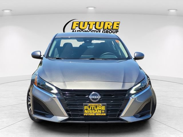 Certified 2023 Nissan Altima 2.5 SV FWD image 2