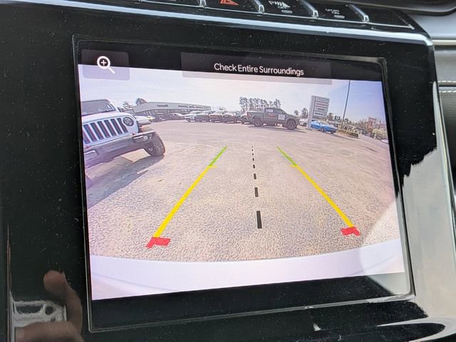 Used 2023 Jeep Grand Cherokee L Laredo image 22