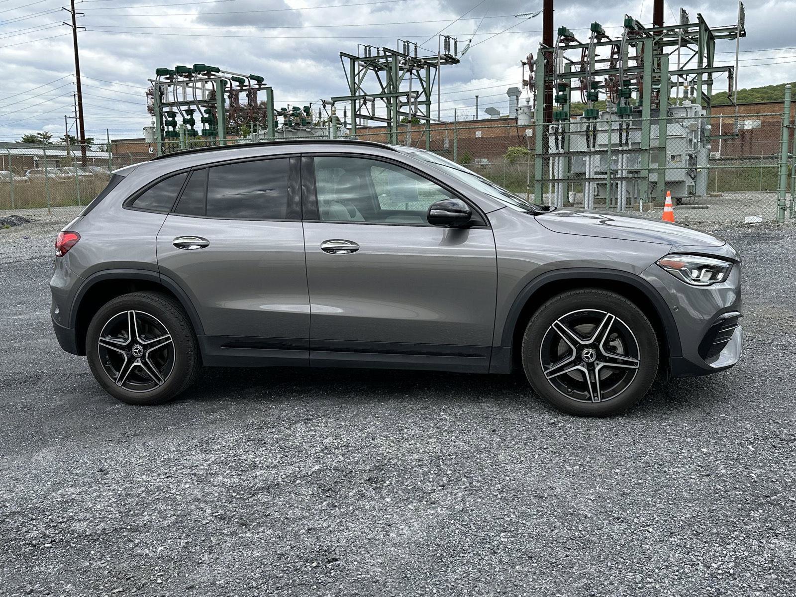 Used 2022 Mercedes-Benz GLA 250 4MATIC image 9