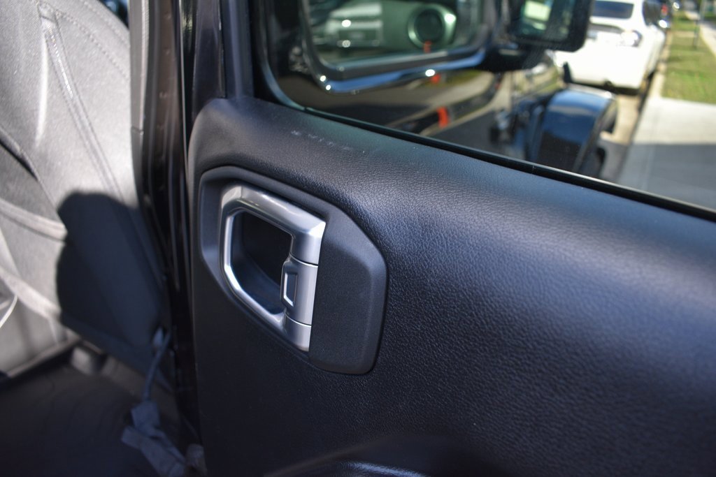 Used 2022 Jeep Gladiator Sport image 28