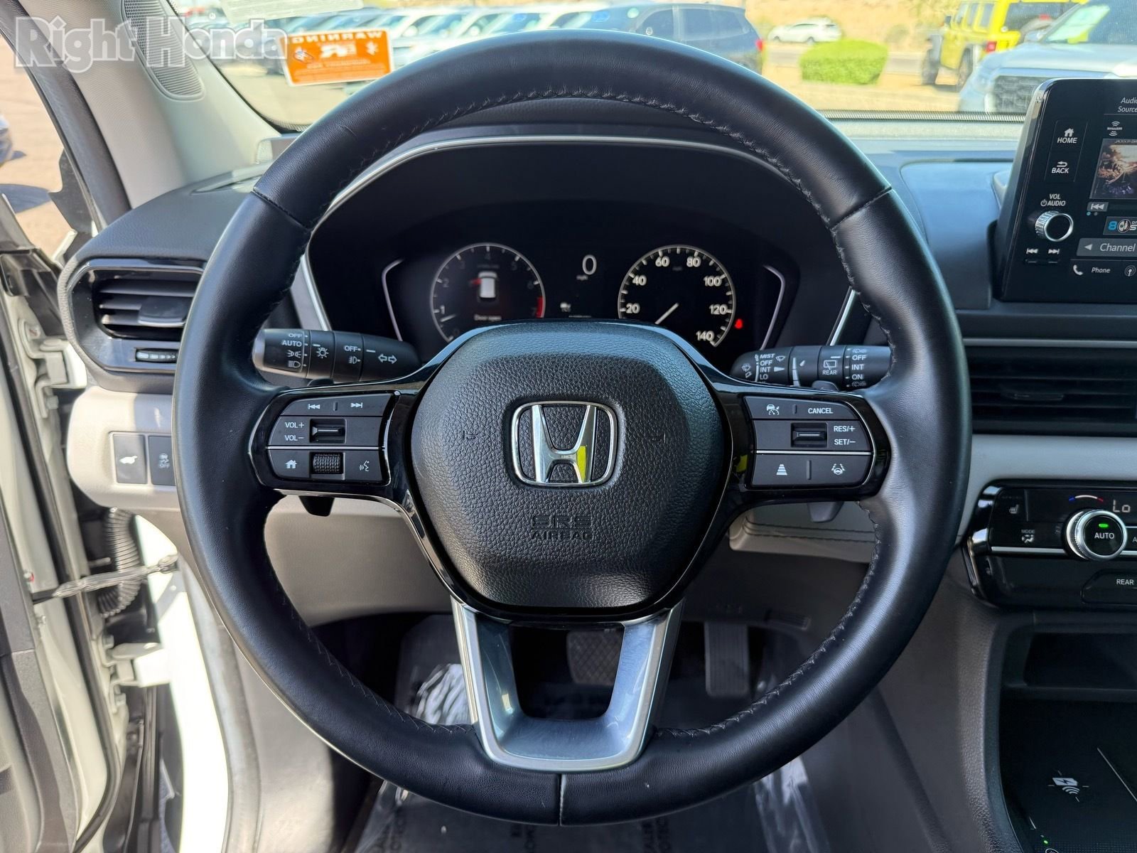 Certified 2025 Honda Pilot EX-L image 17