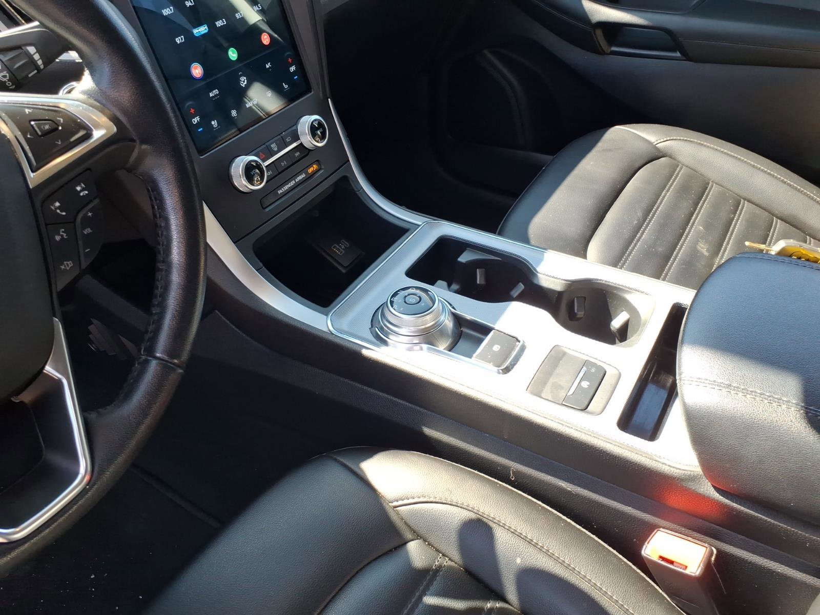 Used 2021 Ford Edge SEL w/ Convenience Package image 20