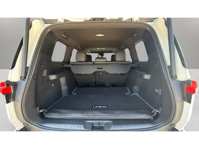 Used 2024 Lexus GX 550 AWD/4WD image 18
