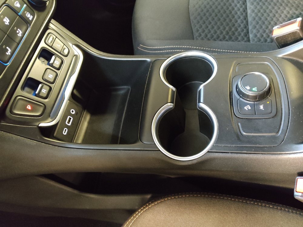 Used 2020 GMC Terrain SLE image 26