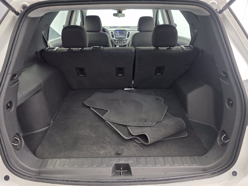 Used 2023 Chevrolet Equinox LS w/ Driver Confidence II Package FWD image 15