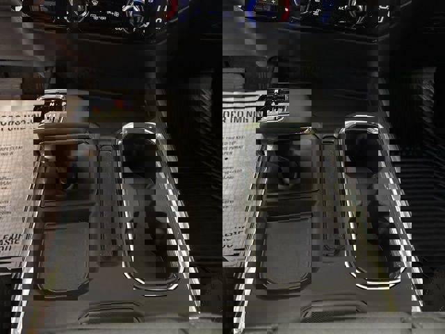 Used 2025 GMC Sierra 1500 Elevation image 19