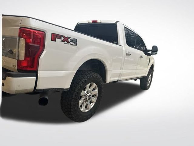 Used 2018 Ford F250 Platinum w/ Platinum Ultimate Package AWD/4WD image 6