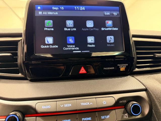 Used 2019 Hyundai Veloster 2.0 Premium FWD image 11