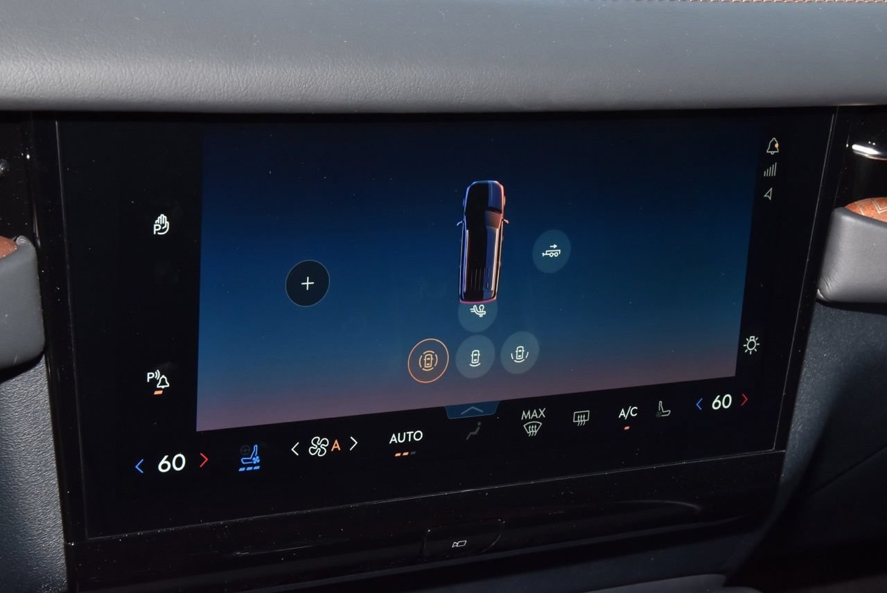 New 2027 Lincoln Navigator Black Label AWD/4WD image 32
