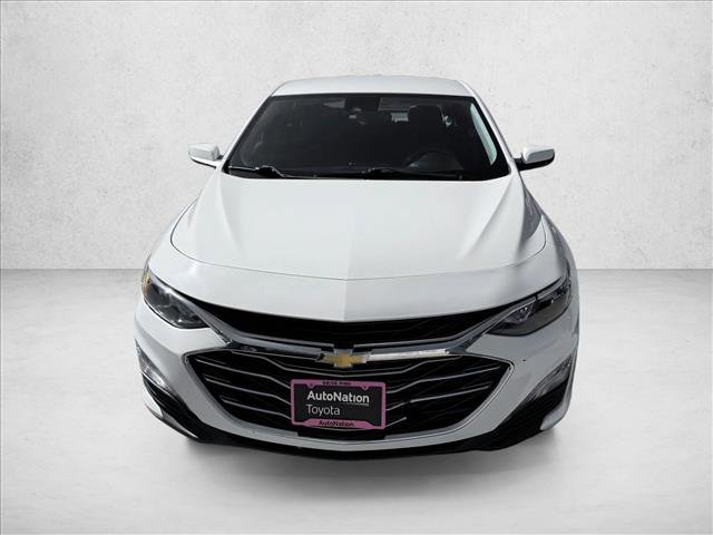 Used 2023 Chevrolet Malibu LT image 2