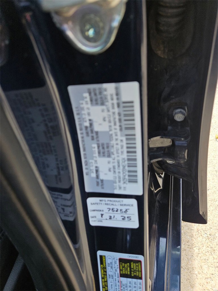 Used 2025 MAZDA MAZDA3 s image 31