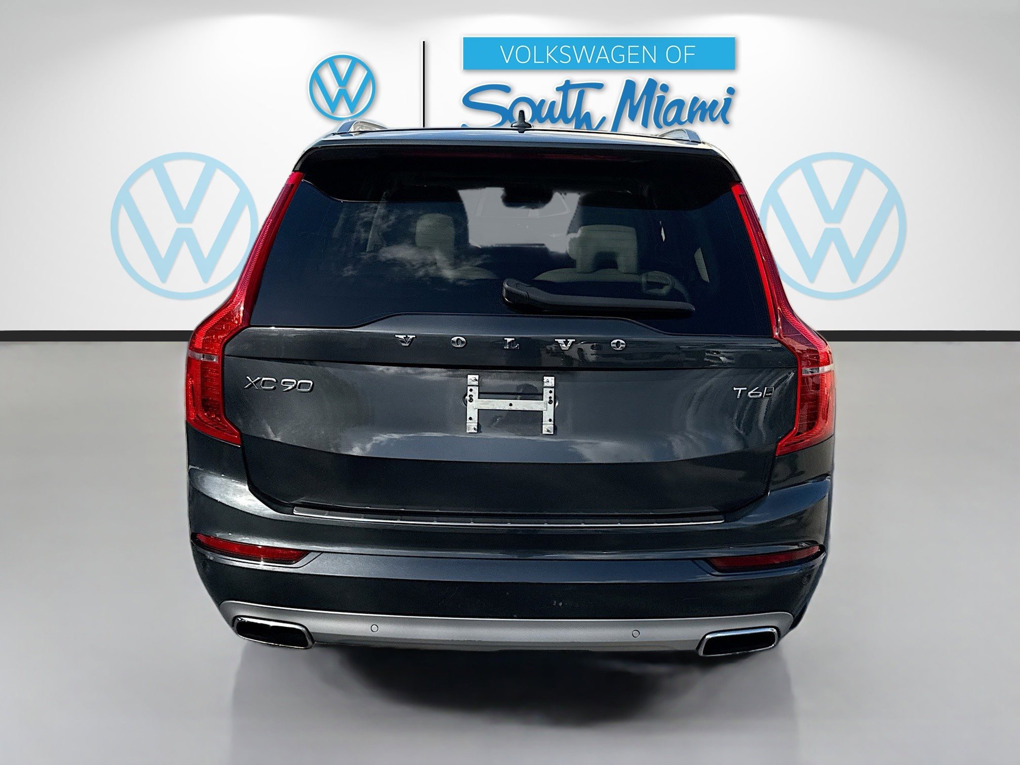 Used 2021 Volvo XC90 T6 Momentum w/ Advanced Package image 6