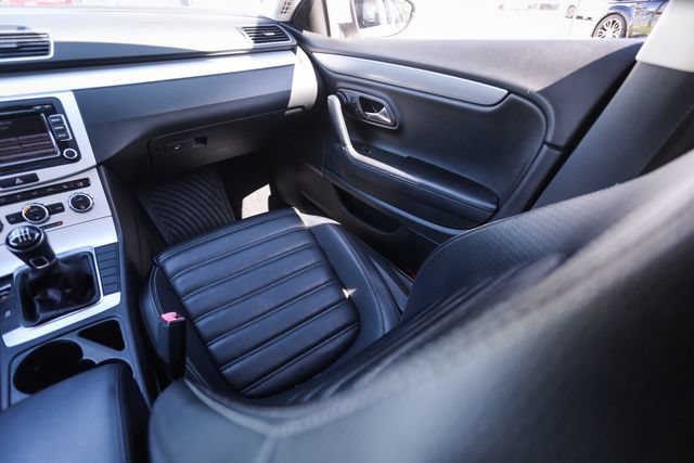 Used 2013 Volkswagen CC Sport FWD image 20