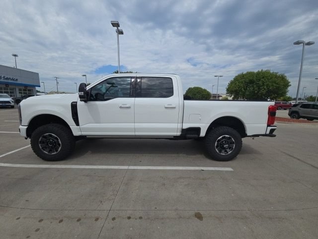 Used 2024 Ford F350 Lariat w/ Tremor Off-Road Package AWD/4WD image 4