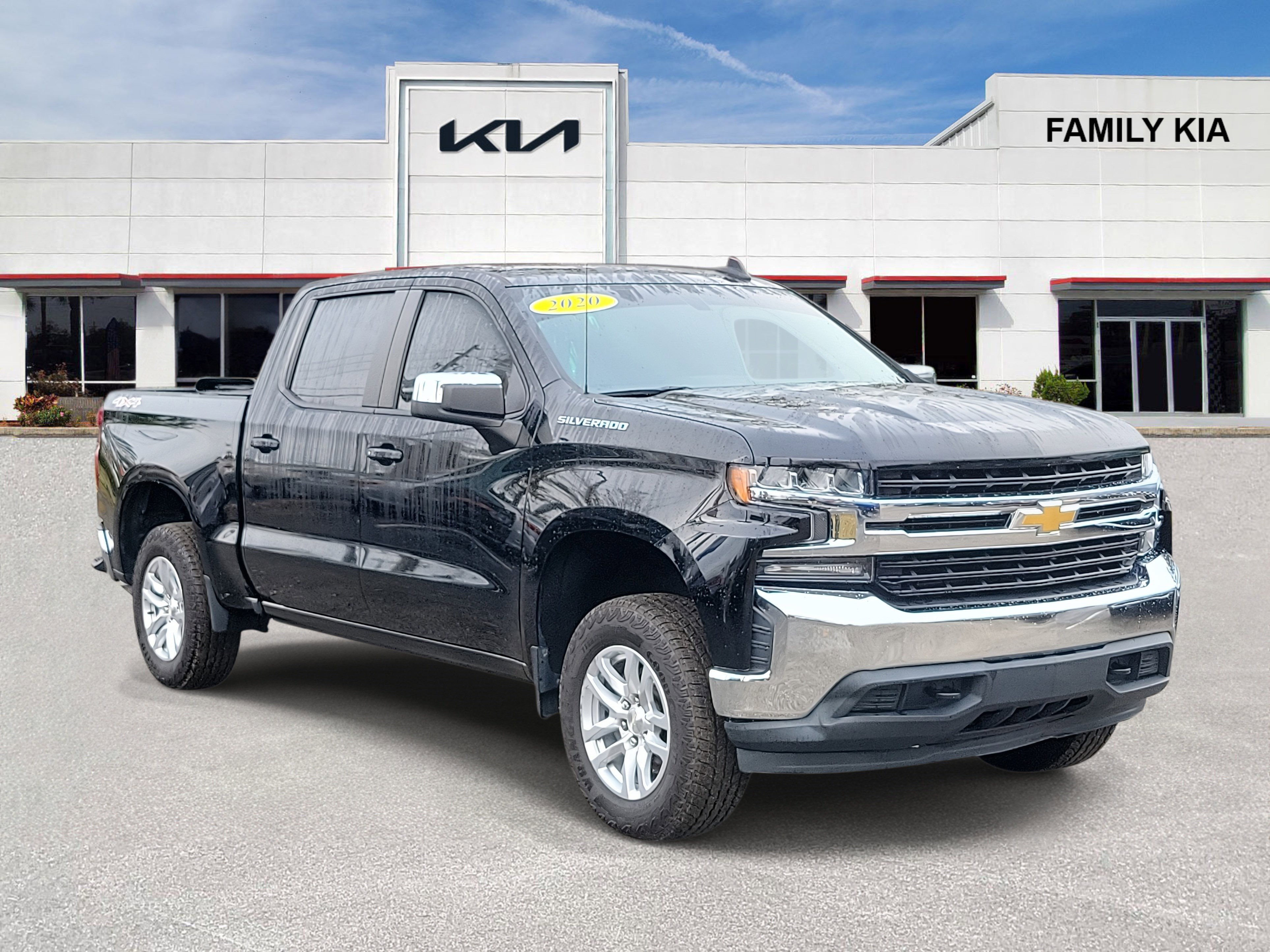 Used 2020 Chevrolet Silverado 1500 LT w/ All-Star Edition image 1