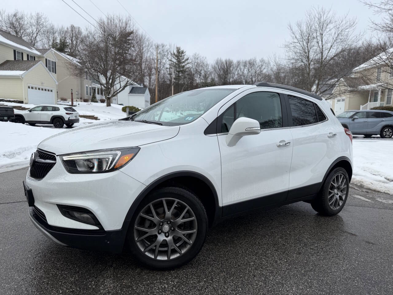 Used 2019 Buick Encore Sport Touring w/ Safety Package image 2
