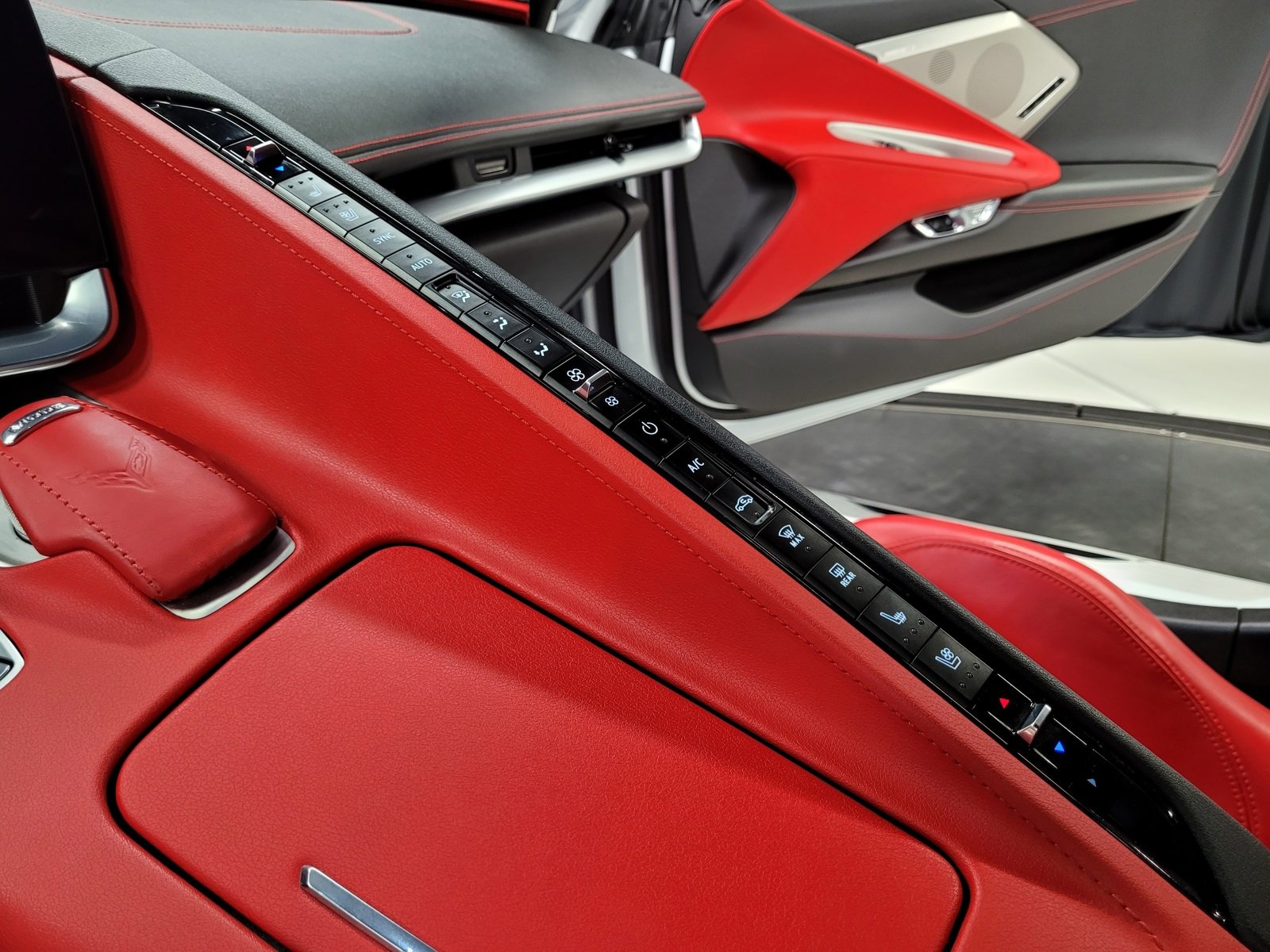 Used 2022 Chevrolet Corvette Stingray Preferred Cpe w/ 2LT image 27