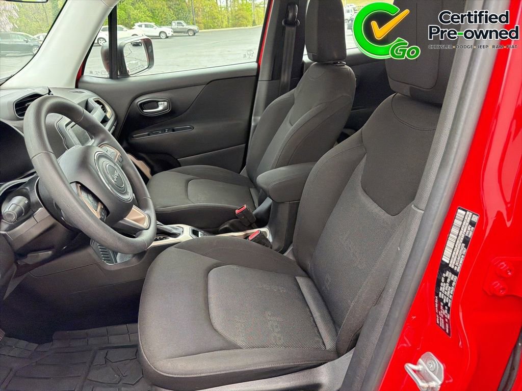Certified 2016 Jeep Renegade Sport w/ Power & Air Group FWD image 37