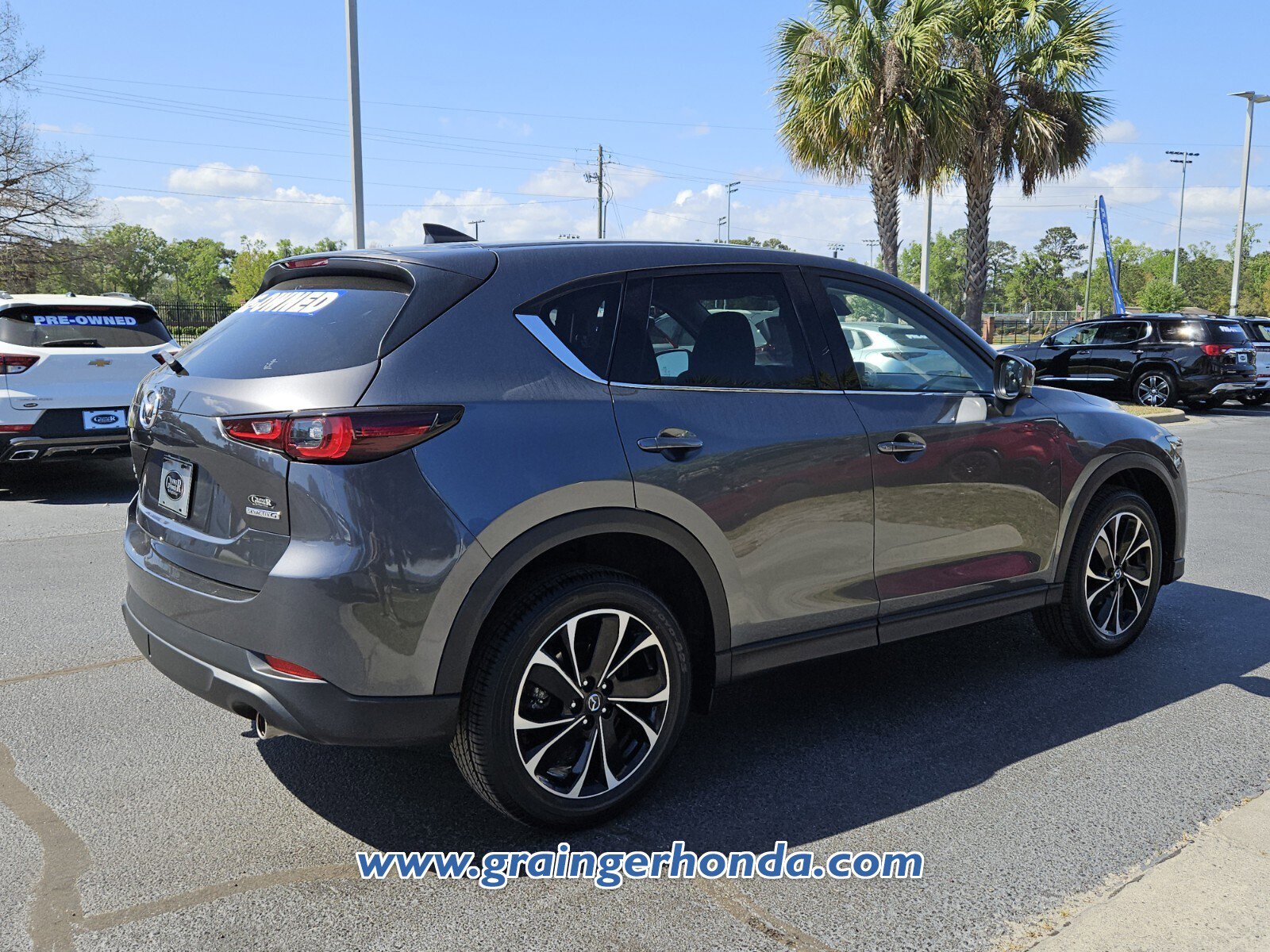 Used 2023 MAZDA CX-5 AWD 2.5 S w/ Premium Plus Pkg image 5