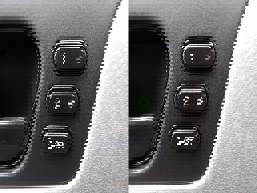 Used 2023 Honda Odyssey EX-L image 10