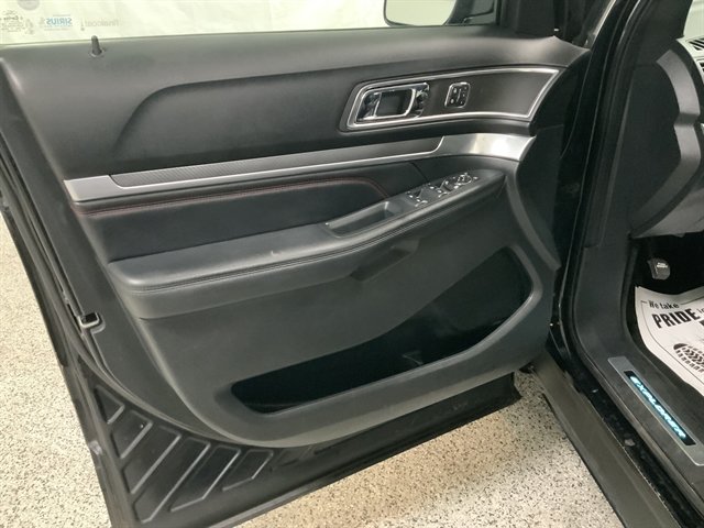 Used 2017 Ford Explorer Sport AWD/4WD image 20