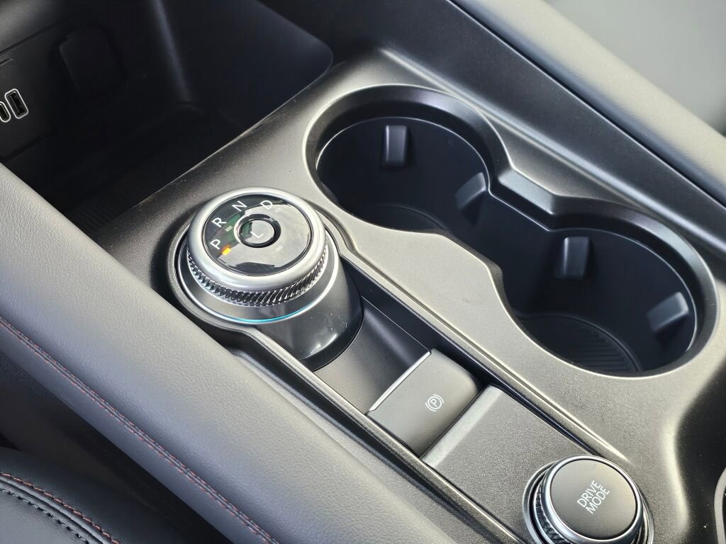 New 2026 Ford Explorer Active w/ Active Comfort Package image 17