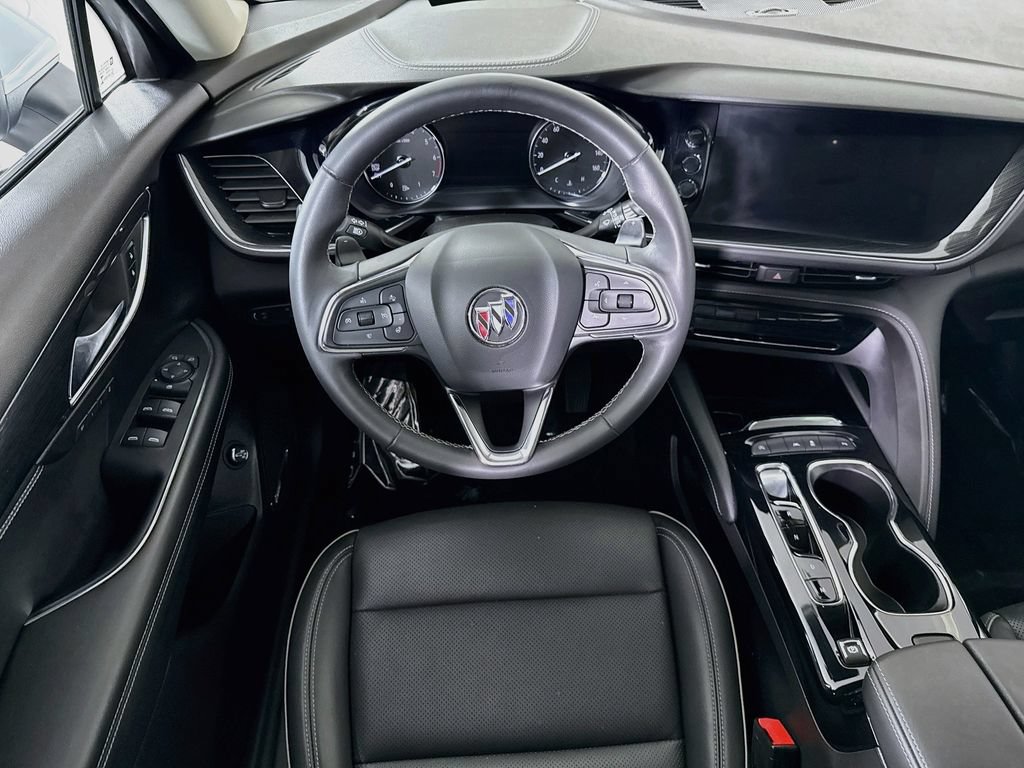 Used 2022 Buick Envision Essence w/ Technology Package I FWD image 3
