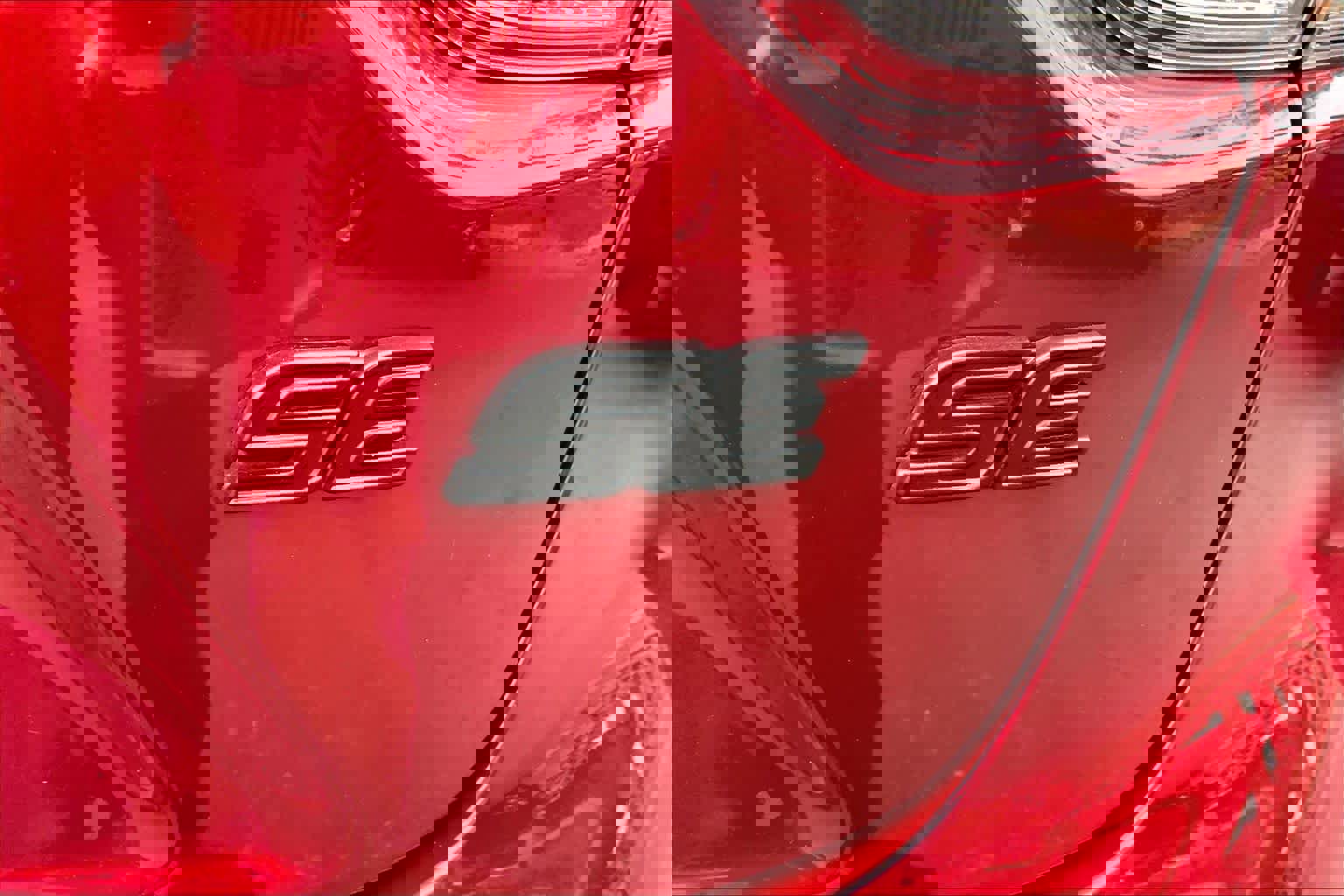 Used 2026 Toyota Corolla SE image 10