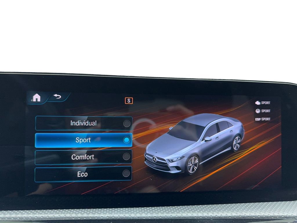 Used 2022 Mercedes-Benz A 220 4MATIC image 30