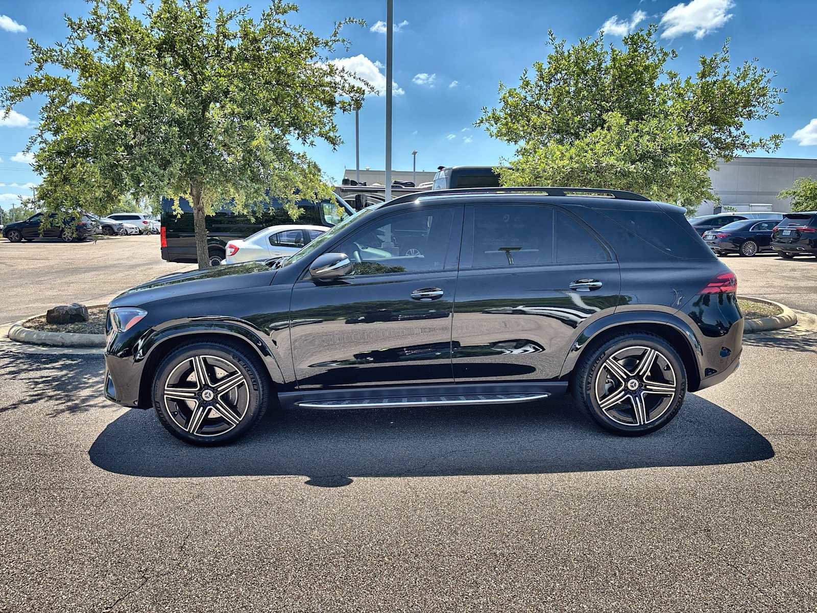 Certified 2026 Mercedes-Benz GLE 450 4MATIC image 5