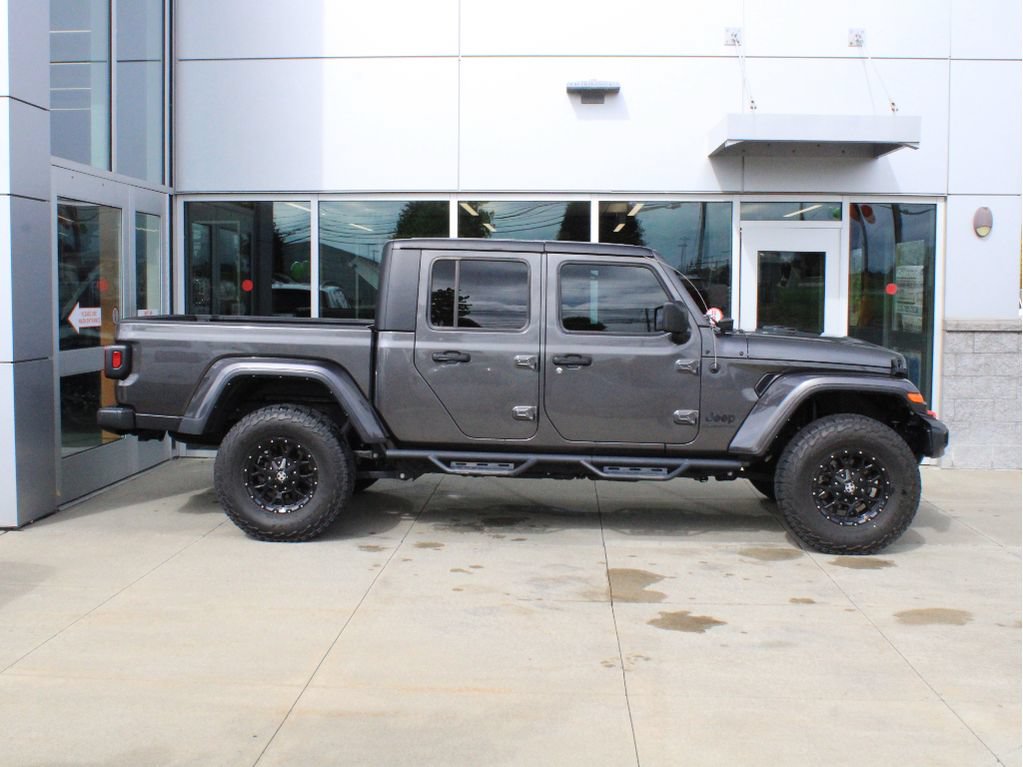 Used 2022 Jeep Gladiator Sport AWD/4WD image 4